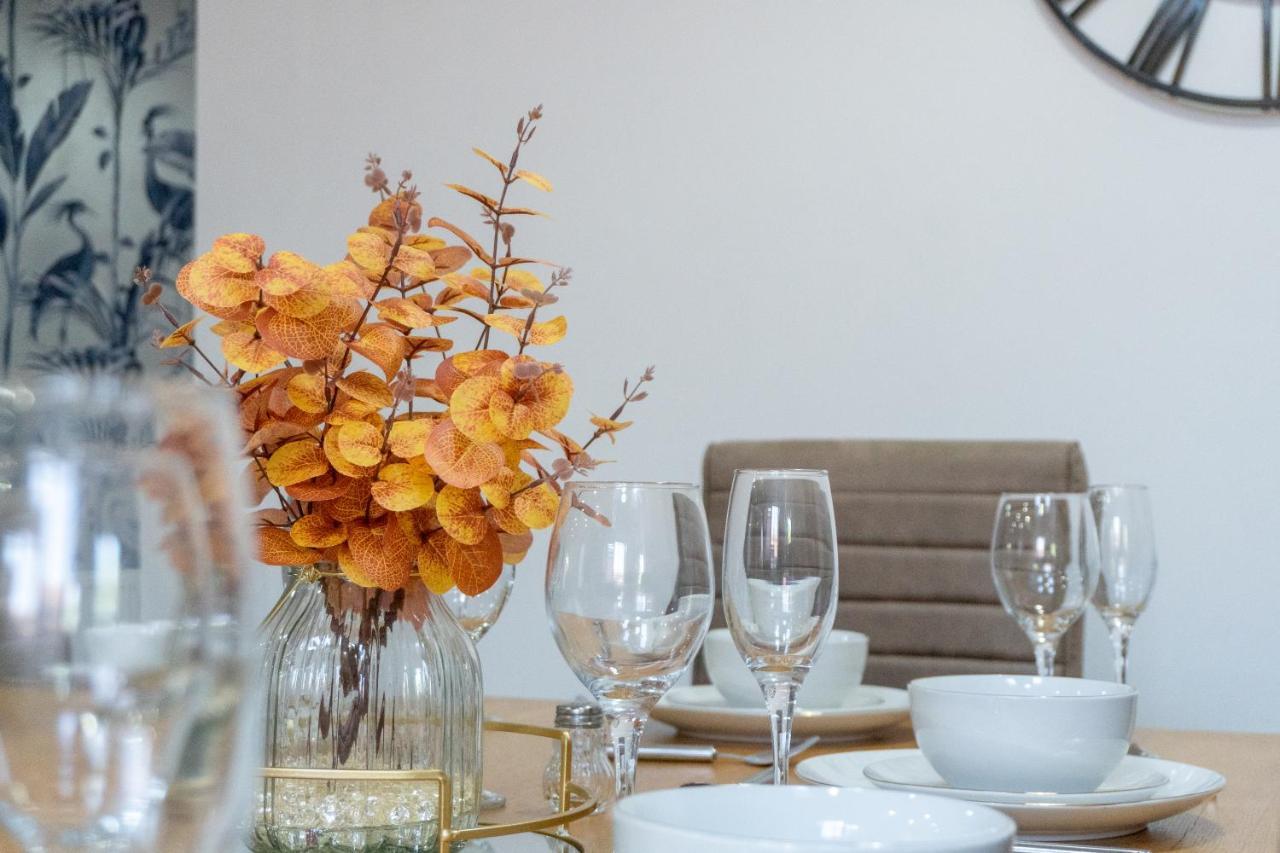 Heartland House, 7 Spacious Bedrooms Sleeps 4 Plus, Near Nec, Jlr,Bhx Birmingham Eksteriør bilde