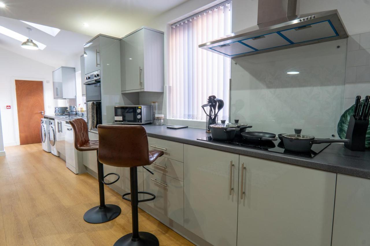 Heartland House, 7 Spacious Bedrooms Sleeps 4 Plus, Near Nec, Jlr,Bhx Birmingham Eksteriør bilde