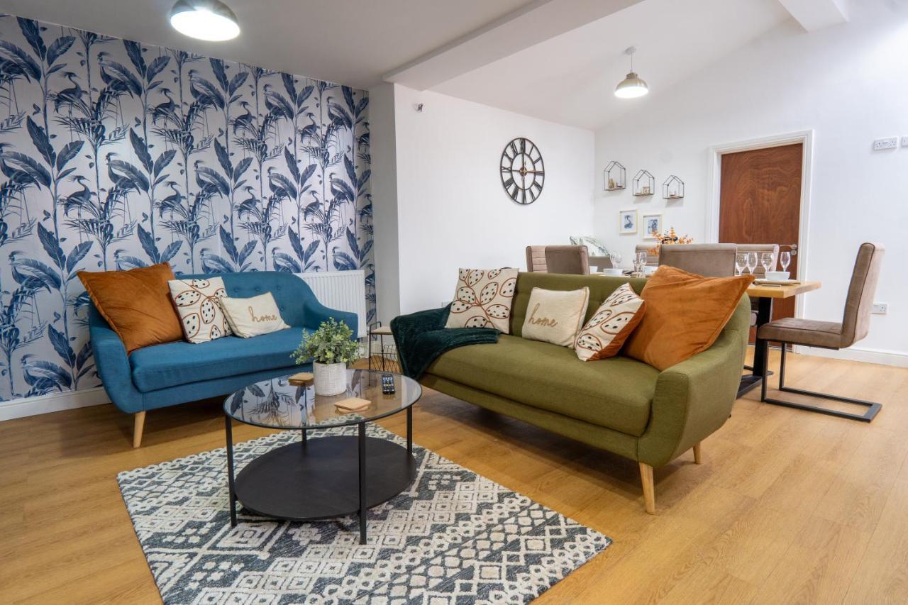 Heartland House, 7 Spacious Bedrooms Sleeps 4 Plus, Near Nec, Jlr,Bhx Birmingham Eksteriør bilde
