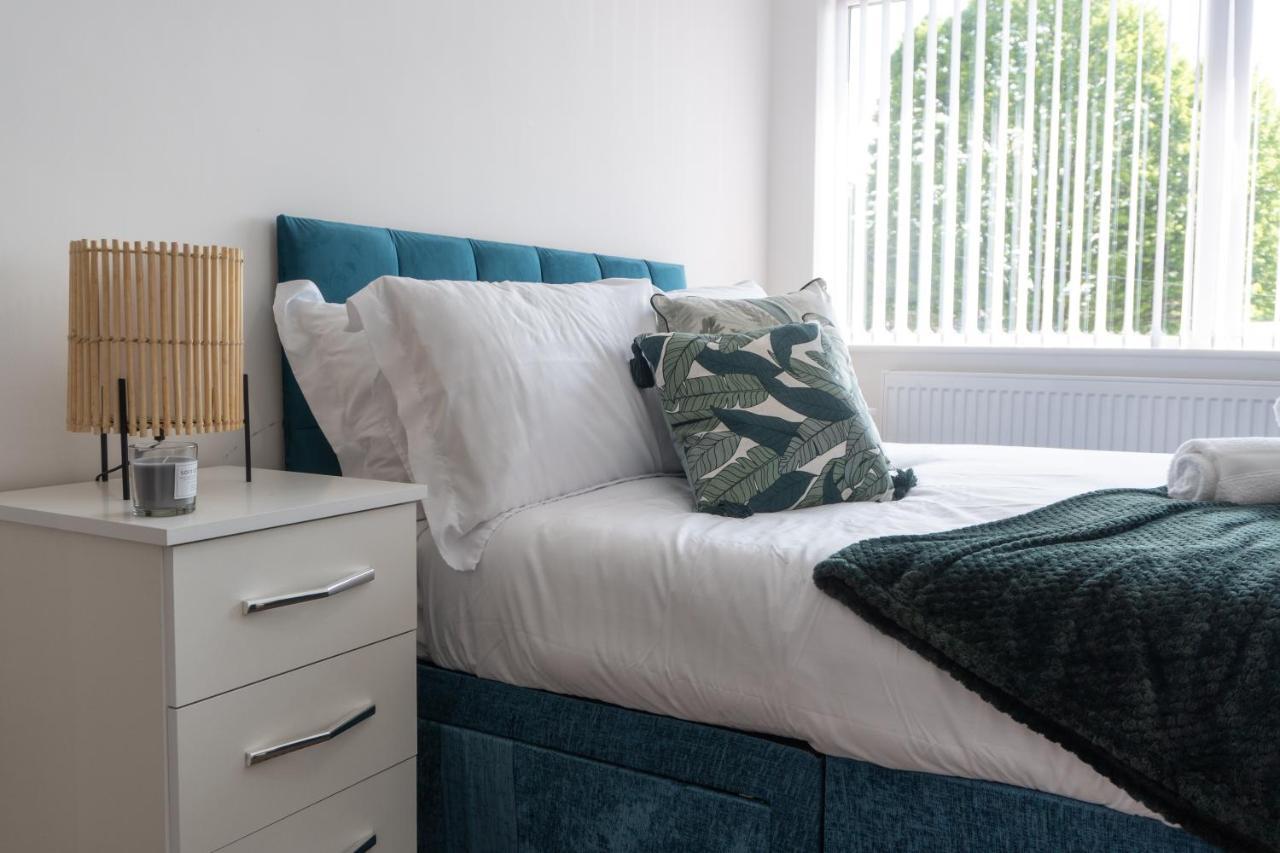 Heartland House, 7 Spacious Bedrooms Sleeps 4 Plus, Near Nec, Jlr,Bhx Birmingham Eksteriør bilde